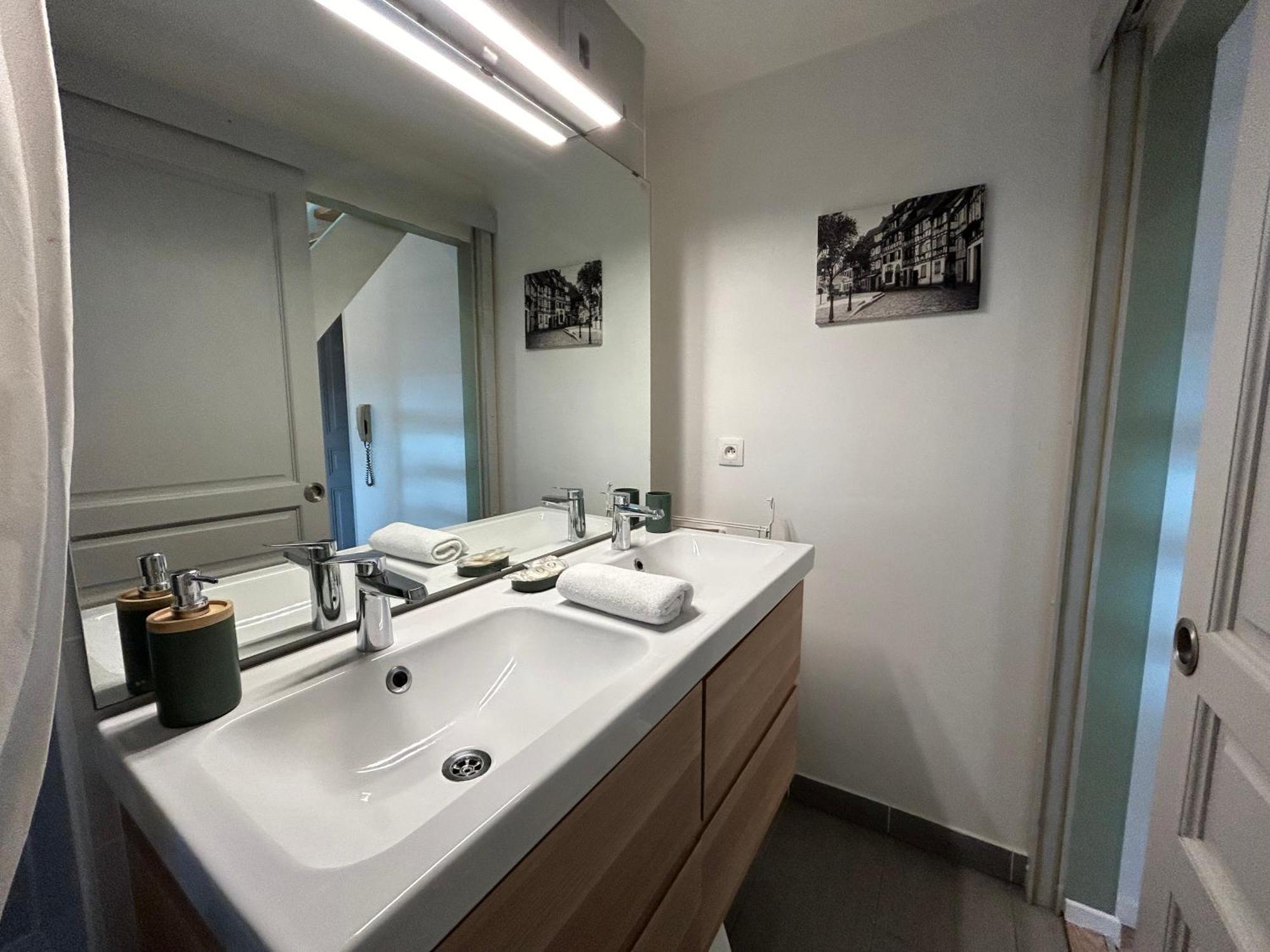 Colmar City Center - Appartement Belle-Vue 4 Etoiles Εξωτερικό φωτογραφία